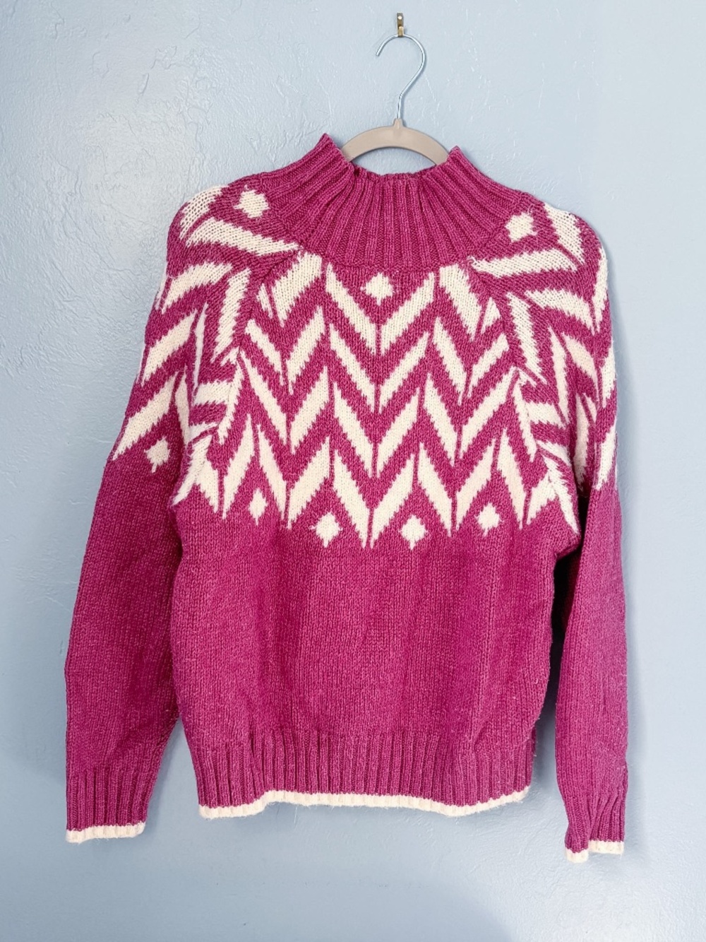 Patterned Sweater - Picture 3 of 4